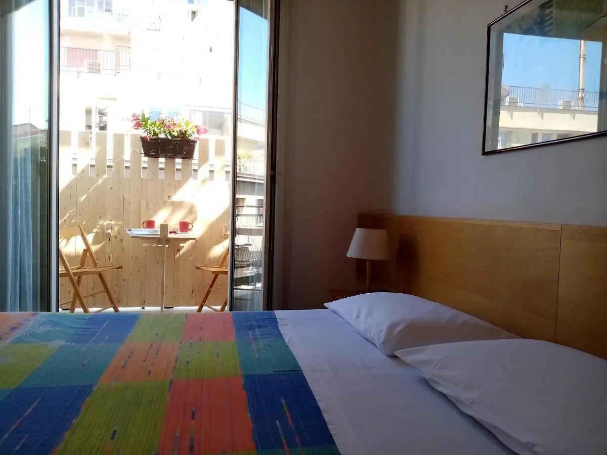 Ariston Petit Hotel  Palerme